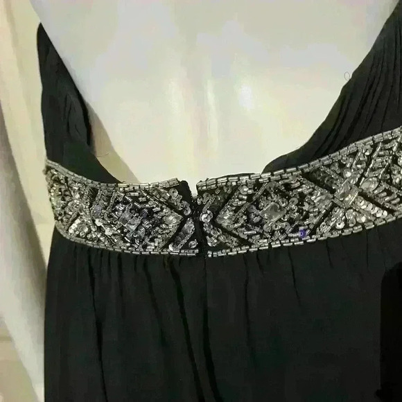 NWT Tony Bowls Dress B&W Iridescent Beaded Sequin Formal Pageant Prom Event 12 - Picture 13 of 16
